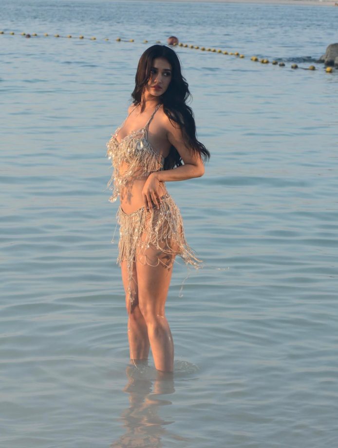 Disha Patani’s Glamorous Looks From Welcome to the Jungle Are Winning Hearts 1