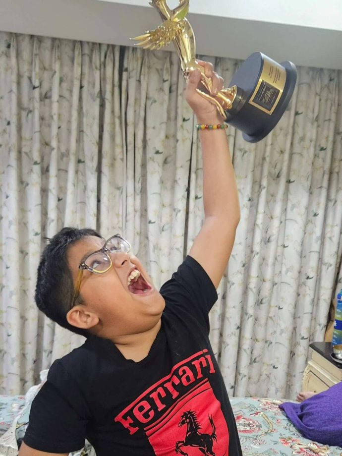 Divya Dutta Wins Her First Award For 'Chirraiya' At IWMBuzz Digital Awards Season 8 Says, 