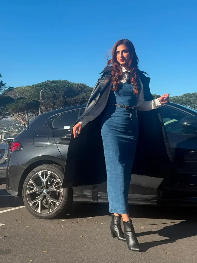 Farrhana Bhatt Elevates Everyday Style with Chic Denim Power Look 1000085