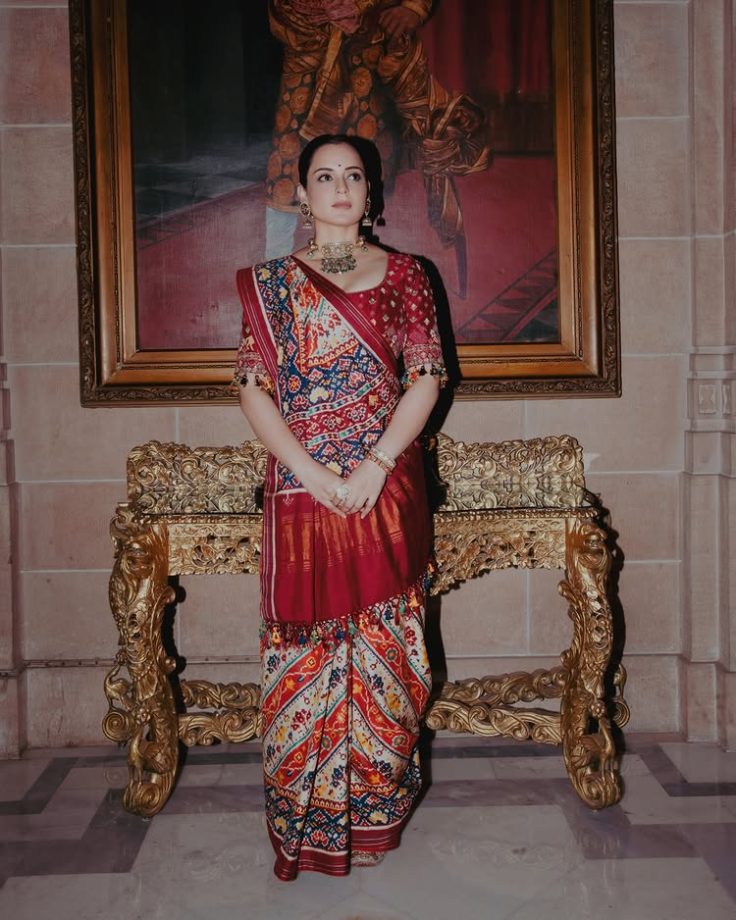 Kangana Ranaut in Patan Patola Saree at Bharat Bhagya Vidhata Premiere in Jodhpur 999984
