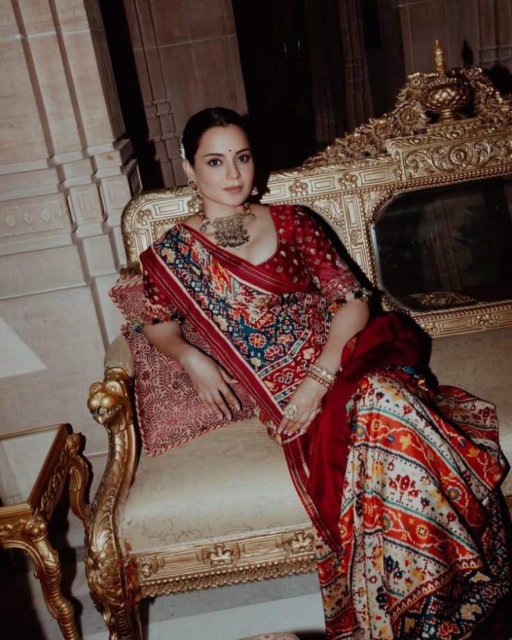 Kangana Ranaut in Patan Patola Saree at Bharat Bhagya Vidhata Premiere in Jodhpur 999985