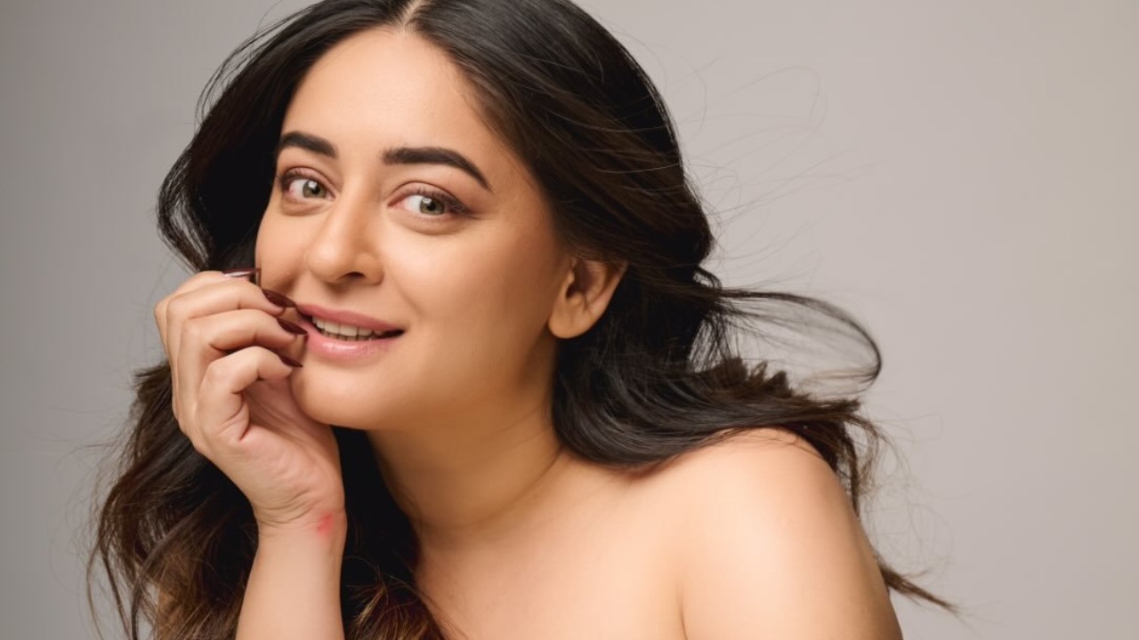 Mahhi Vij Calls Her Father A Real Hero: Shares How He Raised Her And Even Supported Her After Divorce 999711