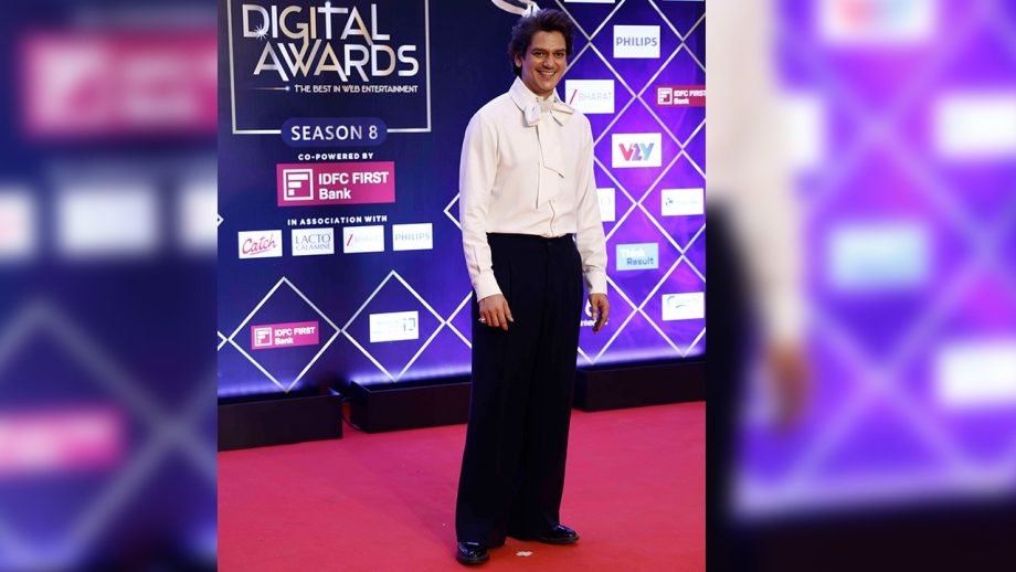 Men Who Owned the Red Carpet at IWMBuzz Digital Awards Season 8 with Their Statement Looks 1000917