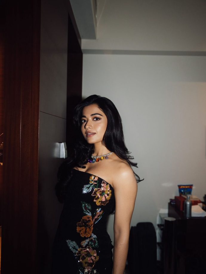 Rashmika Mandanna Stuns in Floral Strapless Gown 999394