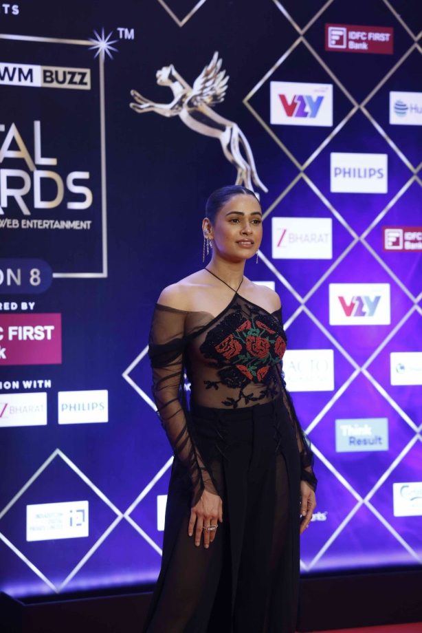 Red Carpet Moments: IWMBuzz Digital Awards Season 8: India’s Biggest OTT and Web Entertainment 1000331