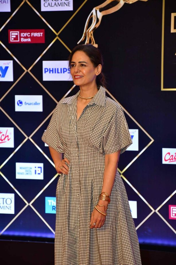 Red Carpet Moments: IWMBuzz Digital Awards Season 8: India’s Biggest OTT and Web Entertainment 1000348