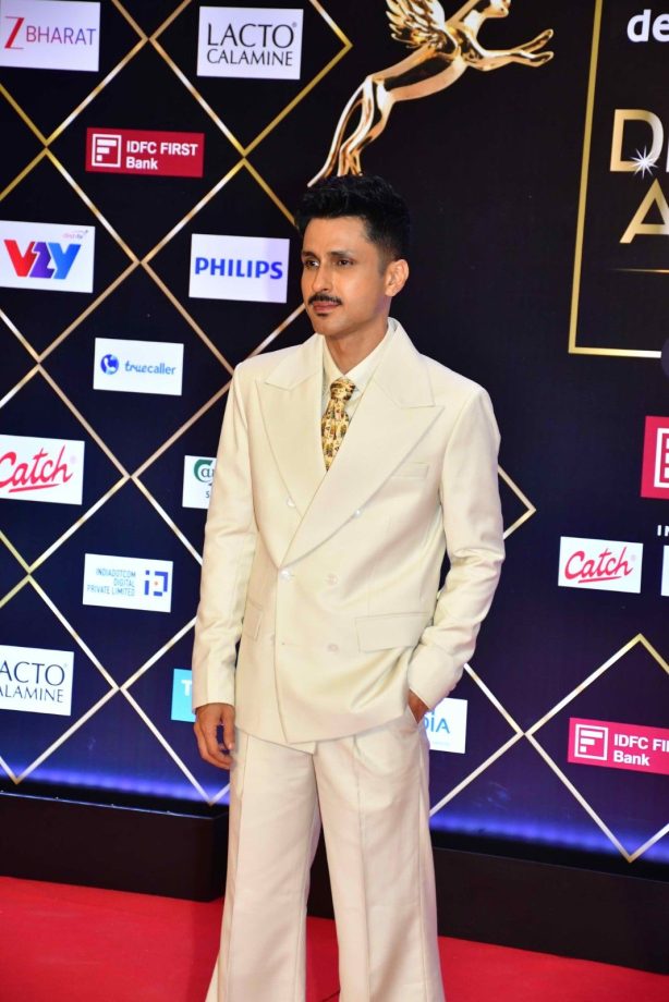 Red Carpet Moments: IWMBuzz Digital Awards Season 8: India’s Biggest OTT and Web Entertainment 1000351