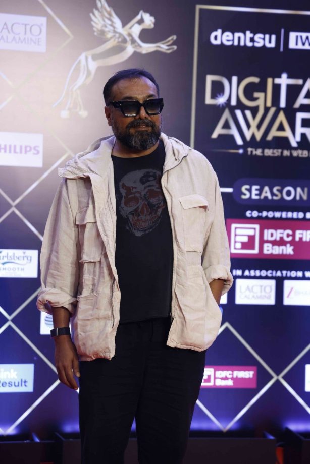 Red Carpet Moments: IWMBuzz Digital Awards Season 8: India’s Biggest OTT and Web Entertainment 1000323