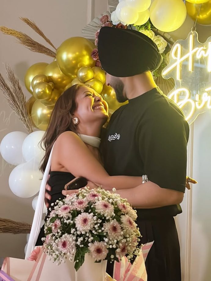 Rohanpreet Singh’s Romantic Birthday Note Makes Neha Kakkar’s 38th Extra Special 999474