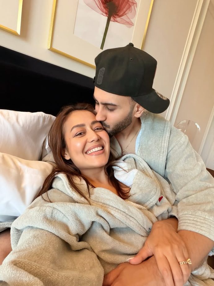 Rohanpreet Singh’s Romantic Birthday Note Makes Neha Kakkar’s 38th Extra Special 999476