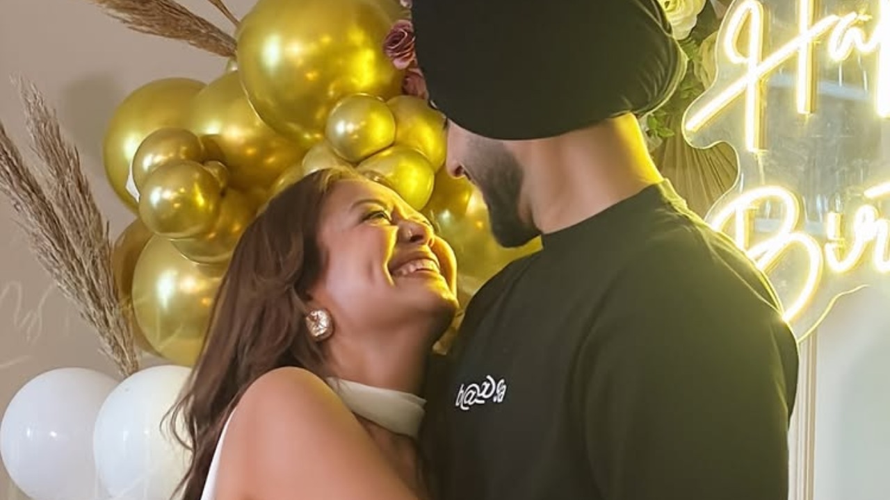 Rohanpreet Singh’s Romantic Birthday Note Makes Neha Kakkar’s 38th Extra Special 999471