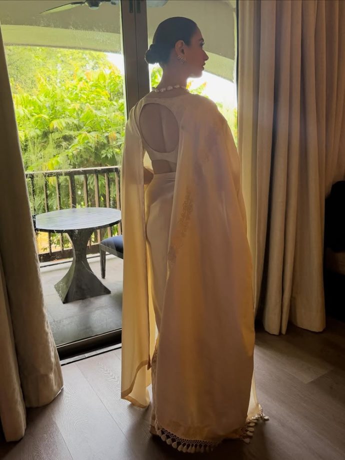 Tamannaah Bhatia Just Gave the Perfect Bridesmaid Fashion Inspiration in an Off-White Banarasi Saree With a Shawl 1