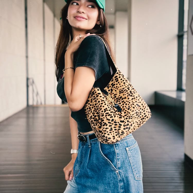 TV Divas Show How Crop Tops and Denim Never Go Out of Style: Anushka Sen, Reem Shaikh, and Rubina Dilaik Serve Casual Fashion Goals 1
