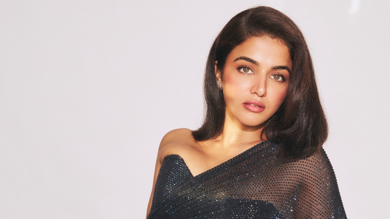 Wamiqa Gabbi Redefines Glamour in a Sculpted Black Gown 1000639