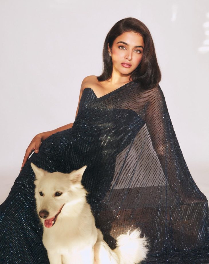 Wamiqa Gabbi Redefines Glamour in a Sculpted Black Gown 1000630
