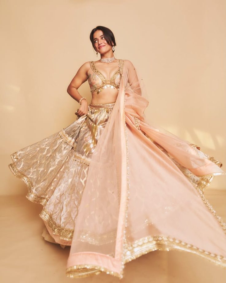 Wamiqa Gabbi Twirls in Regal Pastels and Redefines Modern Lehenga Glam 1000094