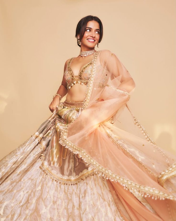 Wamiqa Gabbi Twirls in Regal Pastels and Redefines Modern Lehenga Glam 1000096