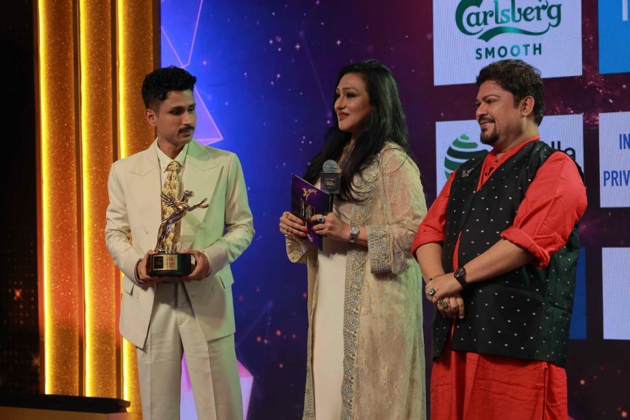 Winning Moments: IWMBuzz Digital Awards Season 8: India’s Biggest OTT and Web Entertainment 1000432