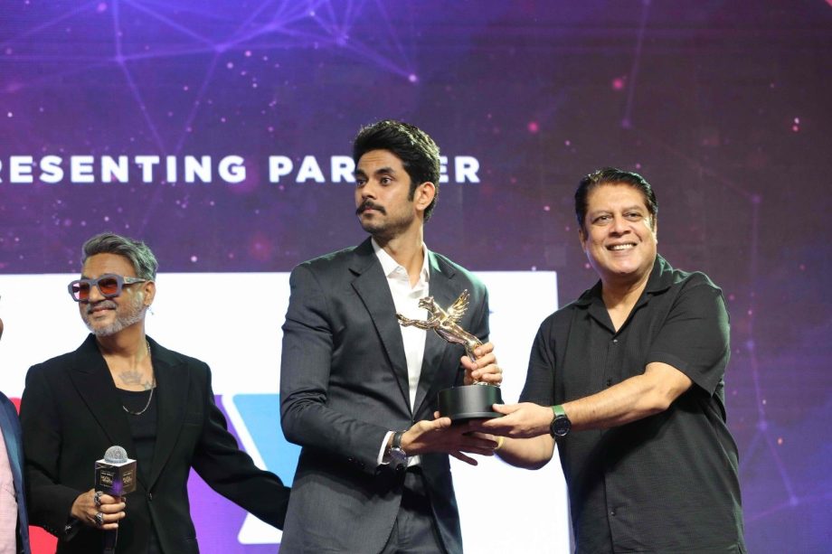 Winning Moments: IWMBuzz Digital Awards Season 8: India’s Biggest OTT and Web Entertainment 1000441