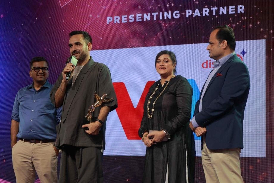 Winning Moments: IWMBuzz Digital Awards Season 8: India’s Biggest OTT and Web Entertainment 1000415
