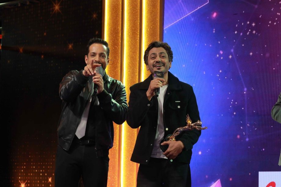 Winning Moments: IWMBuzz Digital Awards Season 8: India’s Biggest OTT and Web Entertainment 1000421