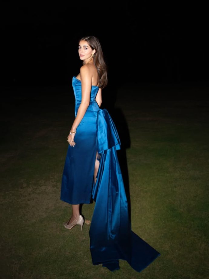 Ananya Panday Slays Blue Strapless Gown 1