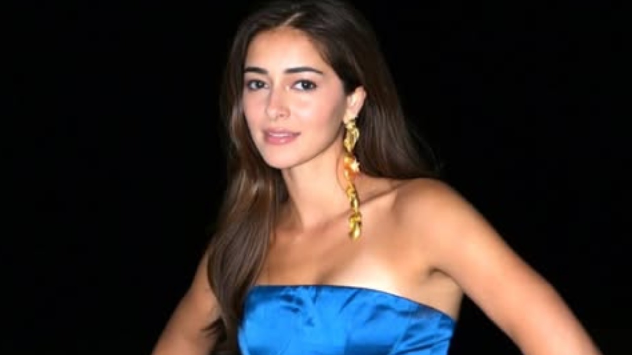 Ananya Panday Slays Blue Strapless Gown 1