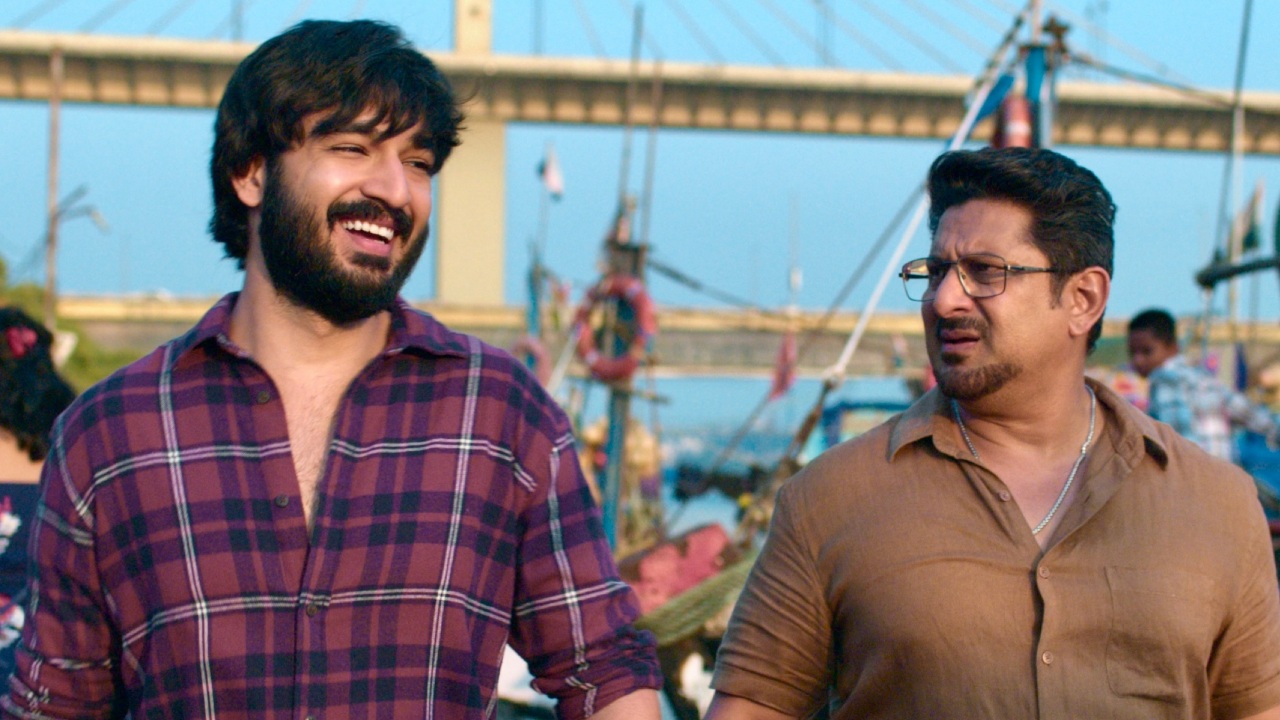 Arshad Warsi's Funny Exchange With Vir Hirani Is Too Good To Miss—Take A Look 1