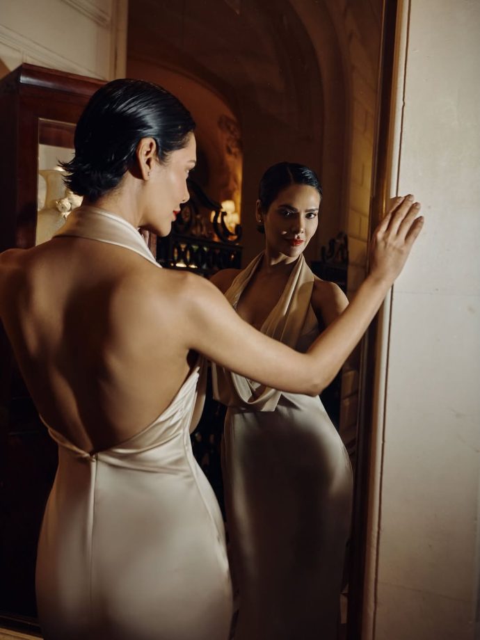 Esha Gupta Embraces Sculptural Glamour in a Plunging Stéphane Rolland Gown 1