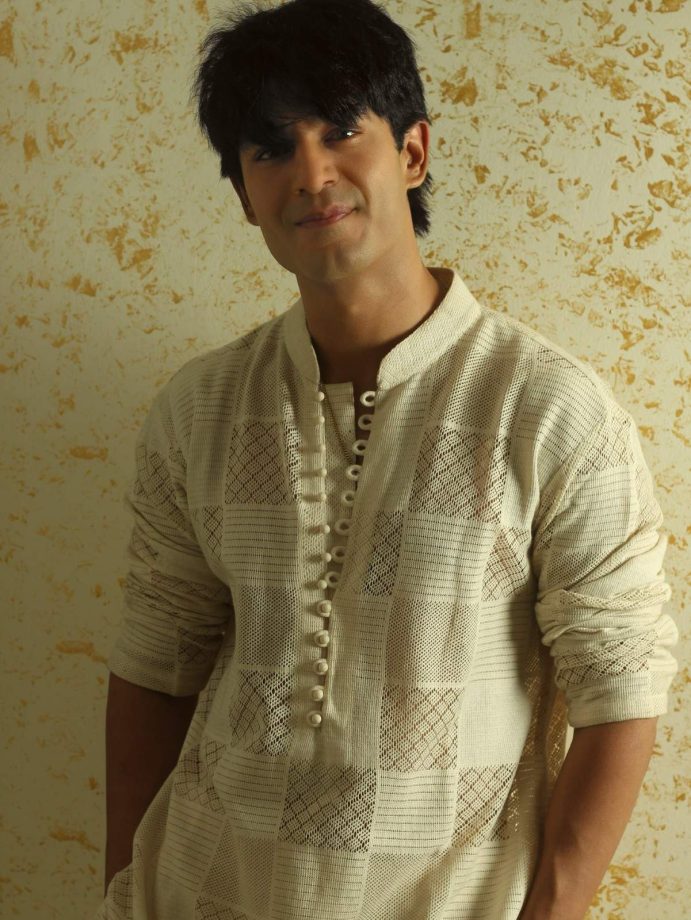 I don't relate to negative characters in real life, but that's where acting comes in: Shaan R Grover 1