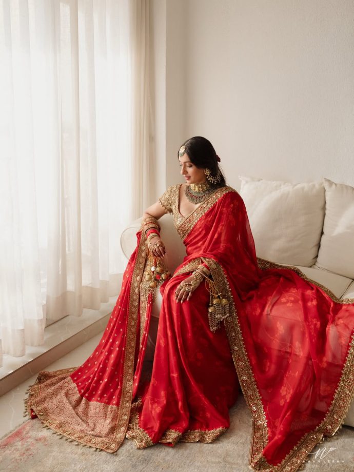 Inside Akansha Ranjan's Two Gorgeous Bridal Looks 1
