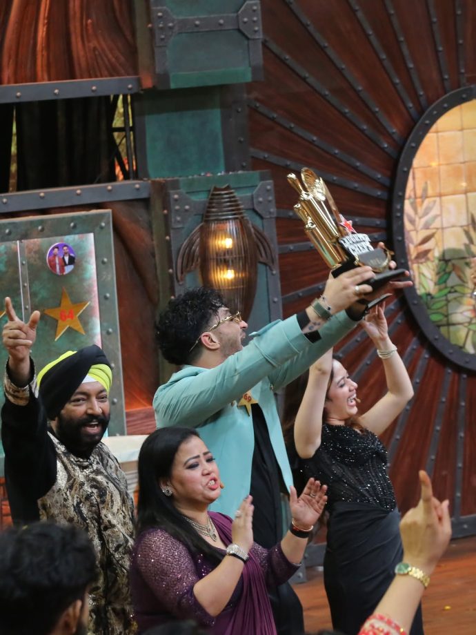 Jasmin Bhasin Goes All Cheers For Aly Goni As He & Jannat Zubair Lift Laughter Chefs S3 Trophy—Take A Look 1