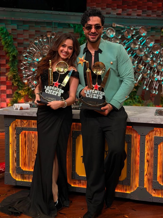 Jasmin Bhasin Goes All Cheers For Aly Goni As He & Jannat Zubair Lift Laughter Chefs S3 Trophy—Take A Look 1