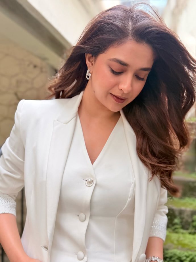 Keerthy Suresh Rocks Sophisticated White Suit Style 1