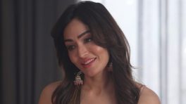 Khushali Kumar turns up the heat with 