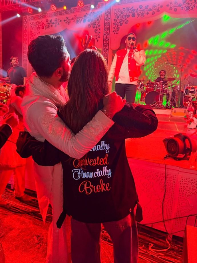 Kriti Sanon Gives Fans a Glimpse Into Her Personal Life With a Heartwarming ‘Half Yearly Dump’ 1