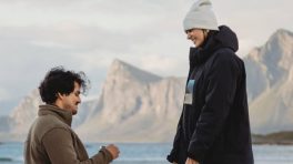 Main Vaapas Aaunga Director Imtiaz Ali's Daughter Ida Engaged To Krish Agrawal, Peek Into Romantic Moment