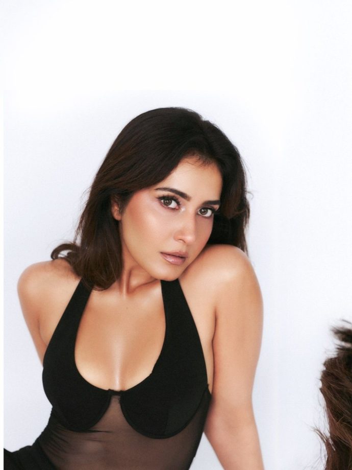 Raashii Khanna Sultry Black Dress, Smokey Eyes, Brown Lips 1