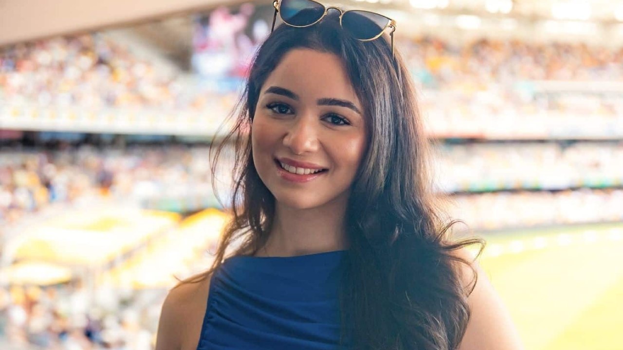 Sara Tendulkar's Spain Photo Dump Features 'Fav Girl' 1