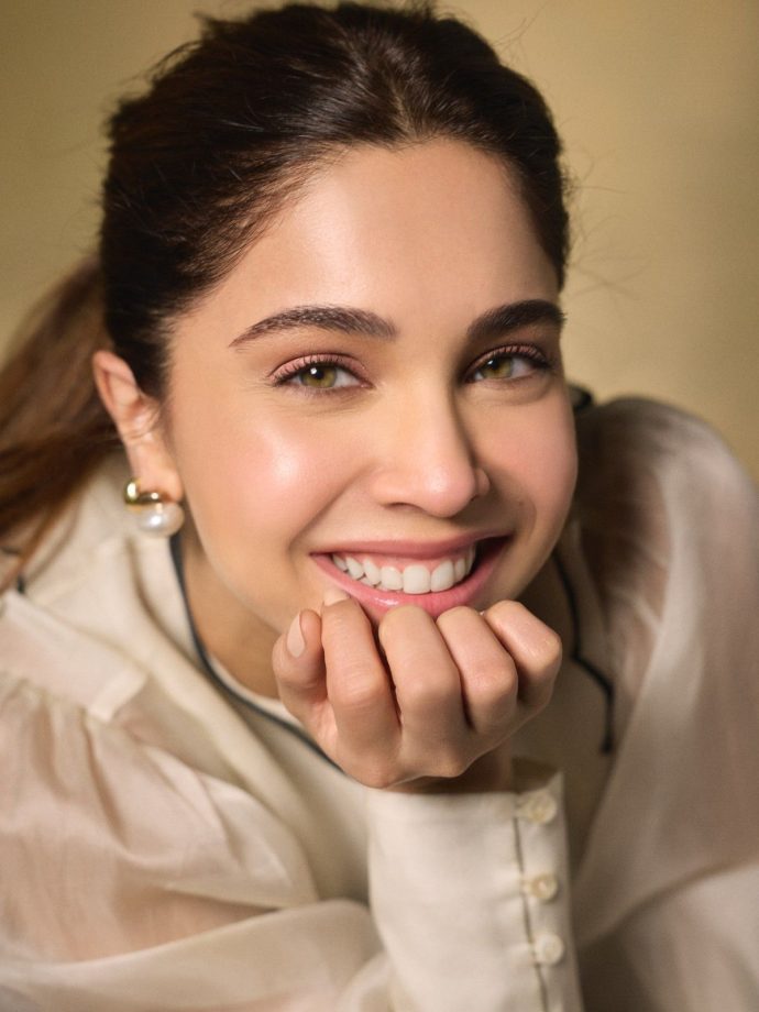 Sharvari Wagh Flaunts Dreamy Daywear 1