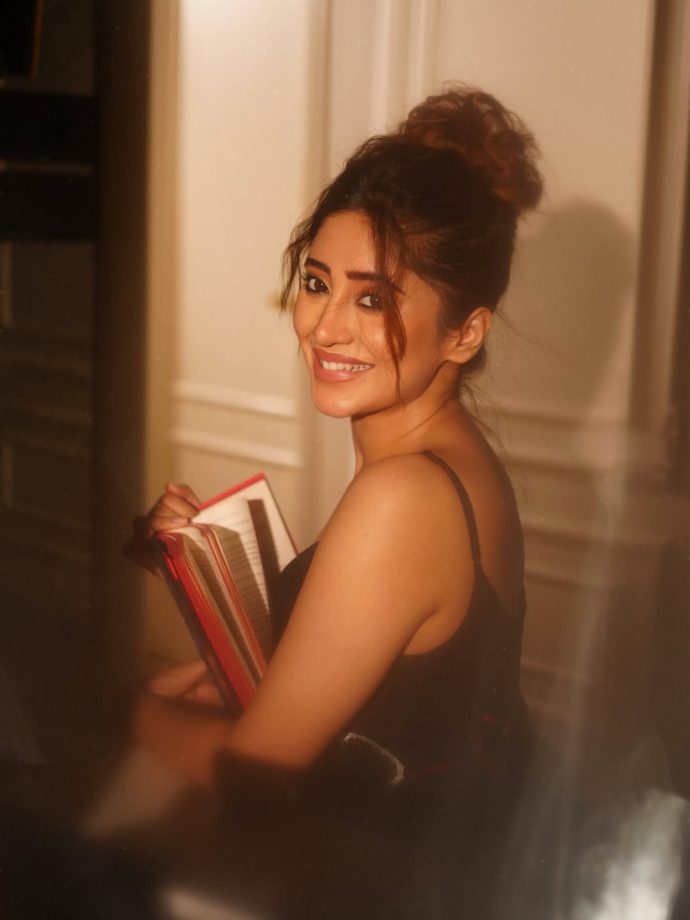 Shivangi Joshi's Floral Mini Dress Radiates Effortless Charm 1