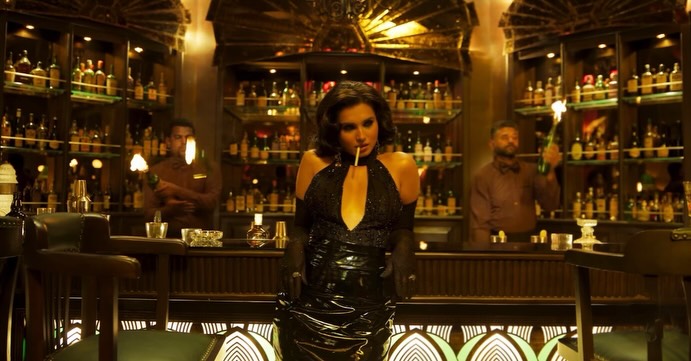 Tara Sutaria Unveils Her First Look as Rebecca From Toxic, Channeling Timeless Vintage Glamour 1