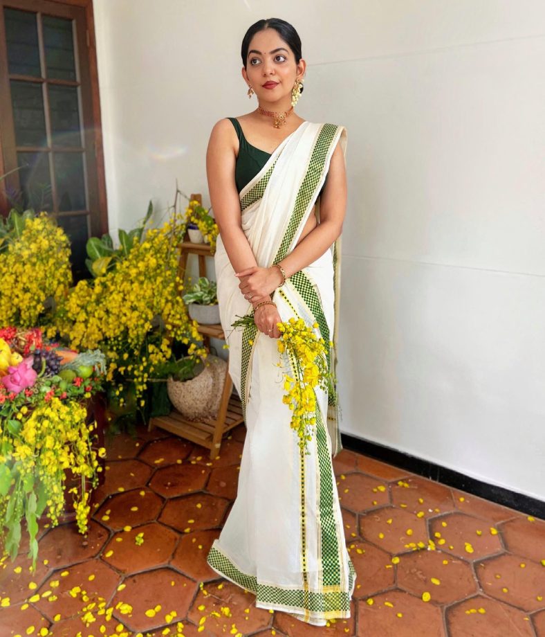 Ahaana Krishna Makes a Stylish Onam Statement in White Saree With Contrast Blouses 1