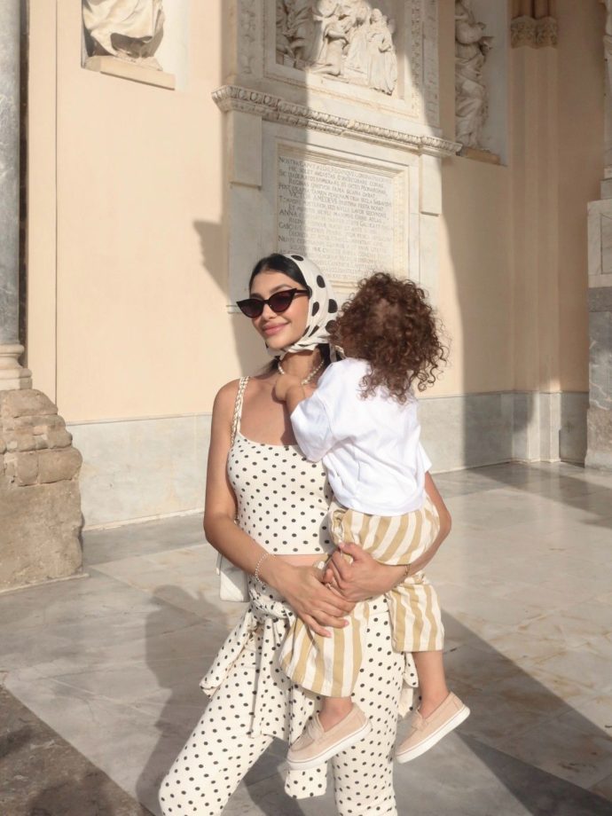 Ananya Panday’s Cousin Alanna Panday Flaunts Pregnancy Glow: Polka-Dot Dress 1