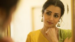 Trisha Krishnan Turns Heads in Sunshine Yellow Saree Emerald Green Blouse