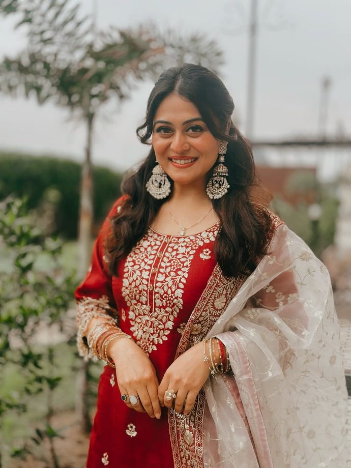 Eid 2026: Ethnic Suit Inspiration From Falaq Naaz, Jannat Zubair, Sumbul Touqeer and Gauahar Khan 1