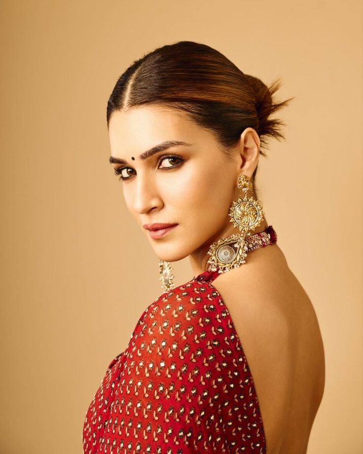 Gift Ideas Inspired By Kriti Sanon For Raksha Bandhan 2026 1
