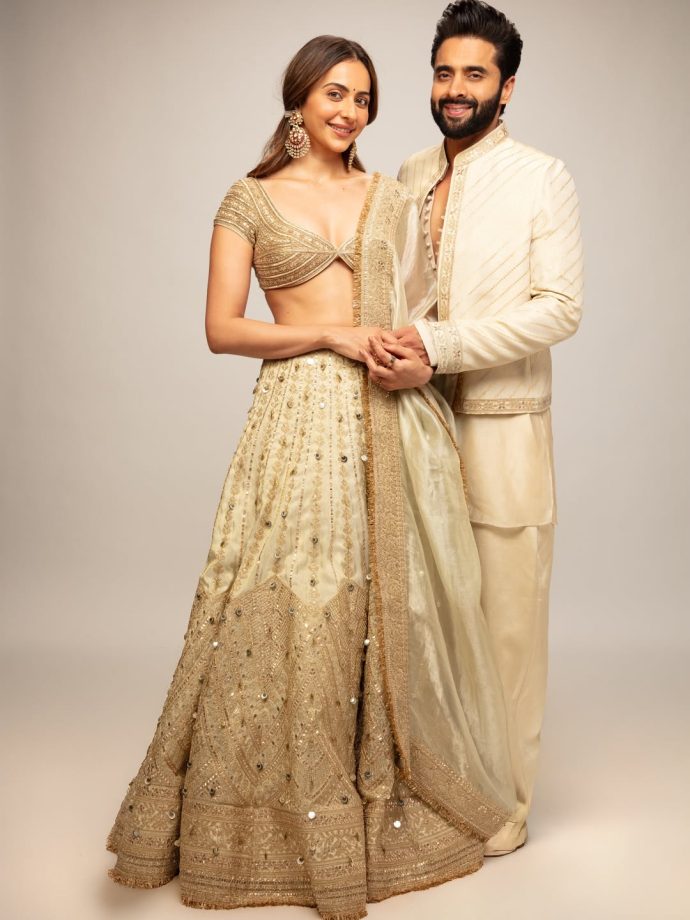 Jacqueline Fernandez to Khushi Kapoor: Bollywood’s Designer Lehengas Love Takes Over 1