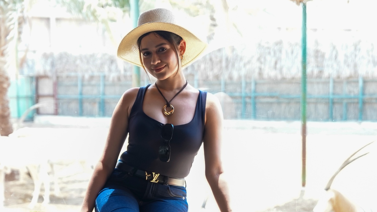 Jannat Zubair Nails Safari Chic Black Bodysuit Denim Flare 1