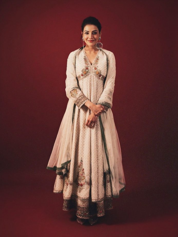 Kajal Aggarwal Radiates Timeless Grace in a White Anarkali 1